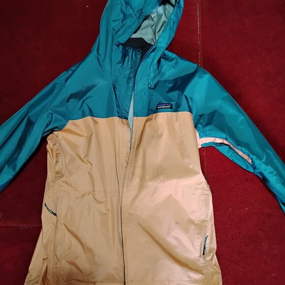 Patagonia Rain jacket, Women's Large - Picture 1 of 4